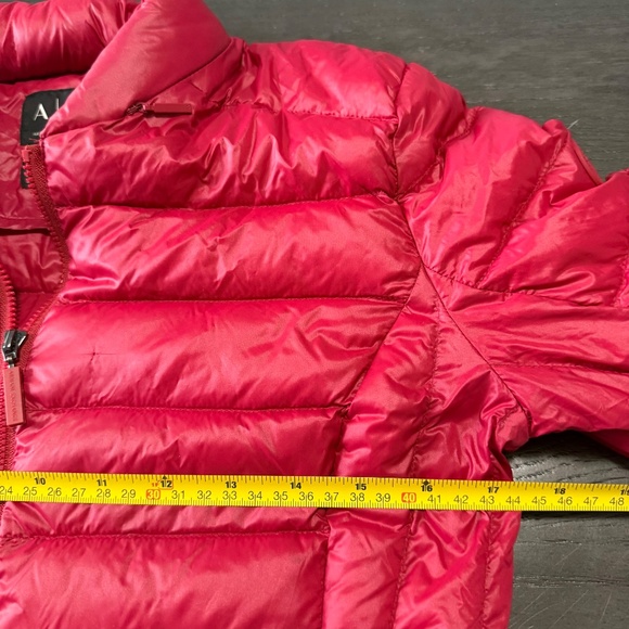 Armani Exchange Women's White Duck Down Red Jacket Size S - Picture 6 of 11